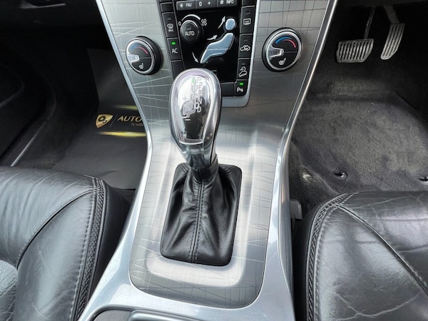 Used Volvo XC70 2013 for sale - 76173206: Photo 31