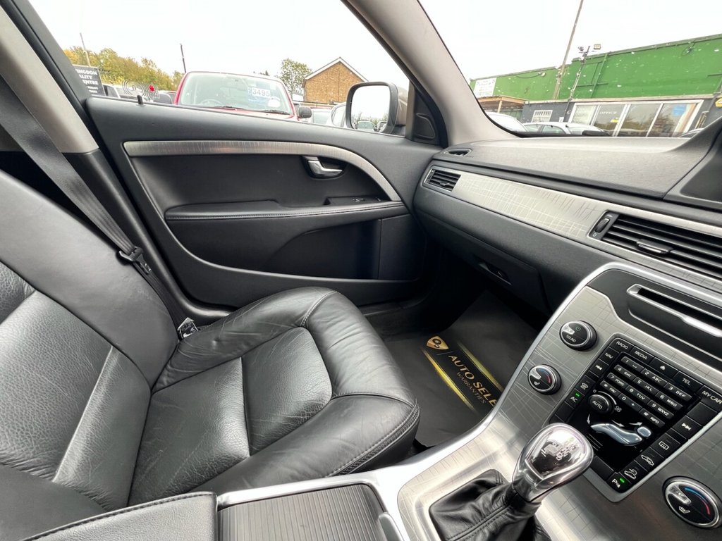 Used Volvo XC70 2013 for sale - 76173206: Photo 35