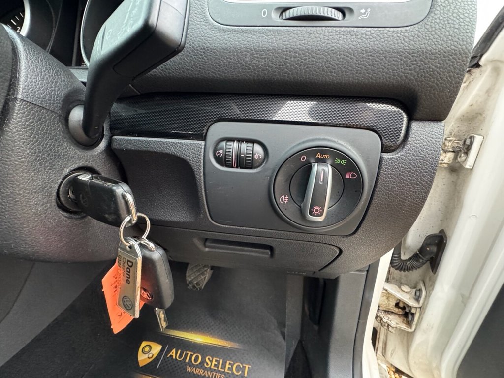 Used Volkswagen Golf 2011 for sale - 76841237: Photo 15