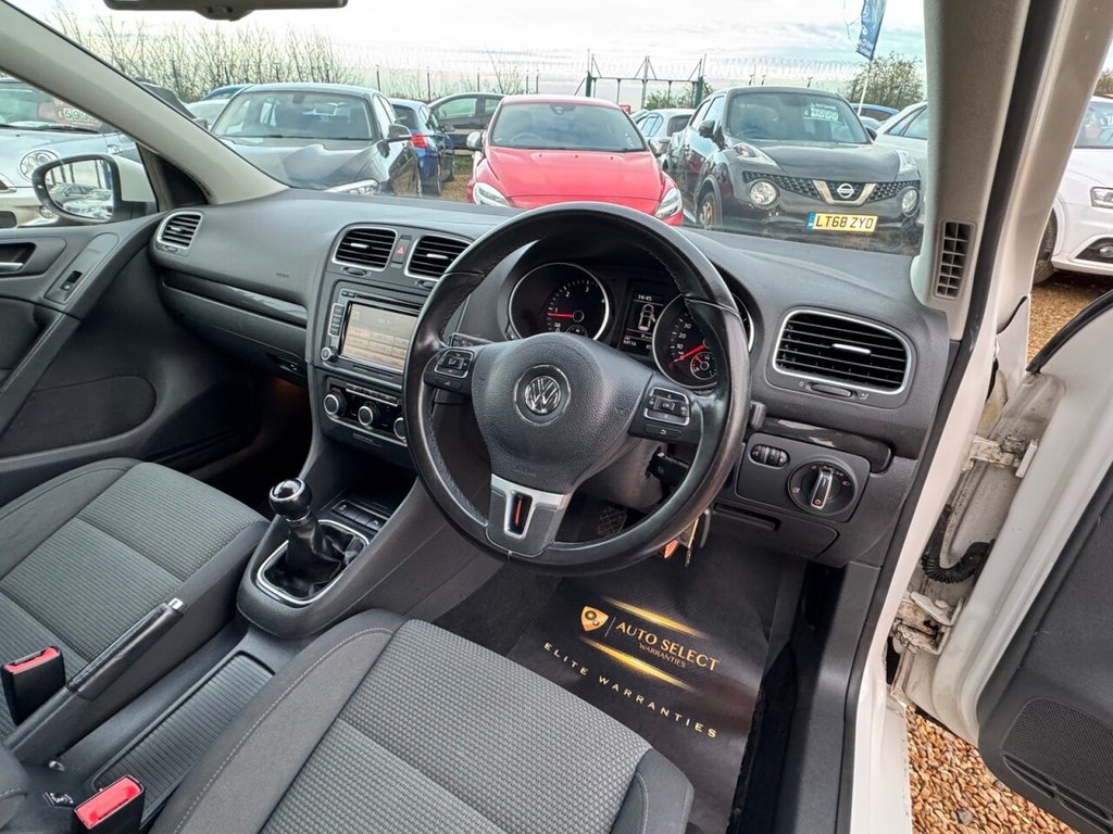 Used Volkswagen Golf 2011 for sale - 76841237: Photo 17