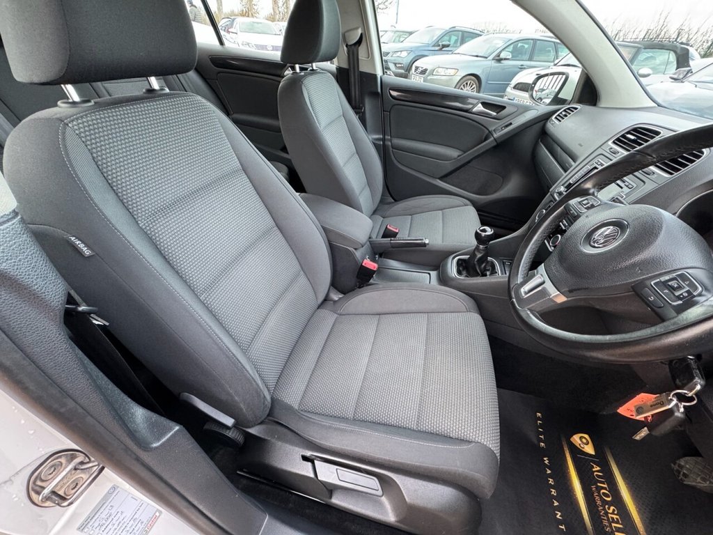 Used Volkswagen Golf 2011 for sale - 76841237: Photo 18