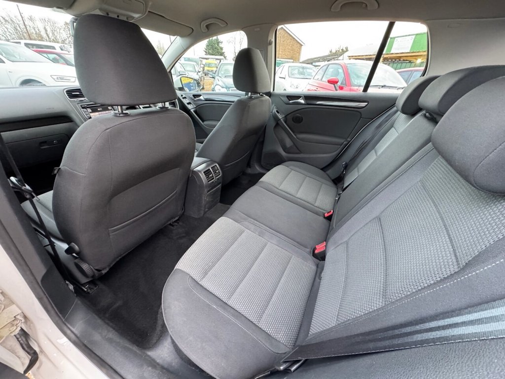 Used Volkswagen Golf 2011 for sale - 76841237: Photo 29