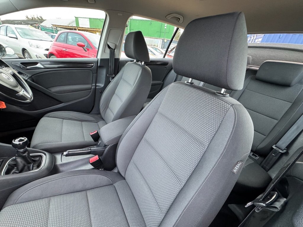 Used Volkswagen Golf 2011 for sale - 76841237: Photo 34