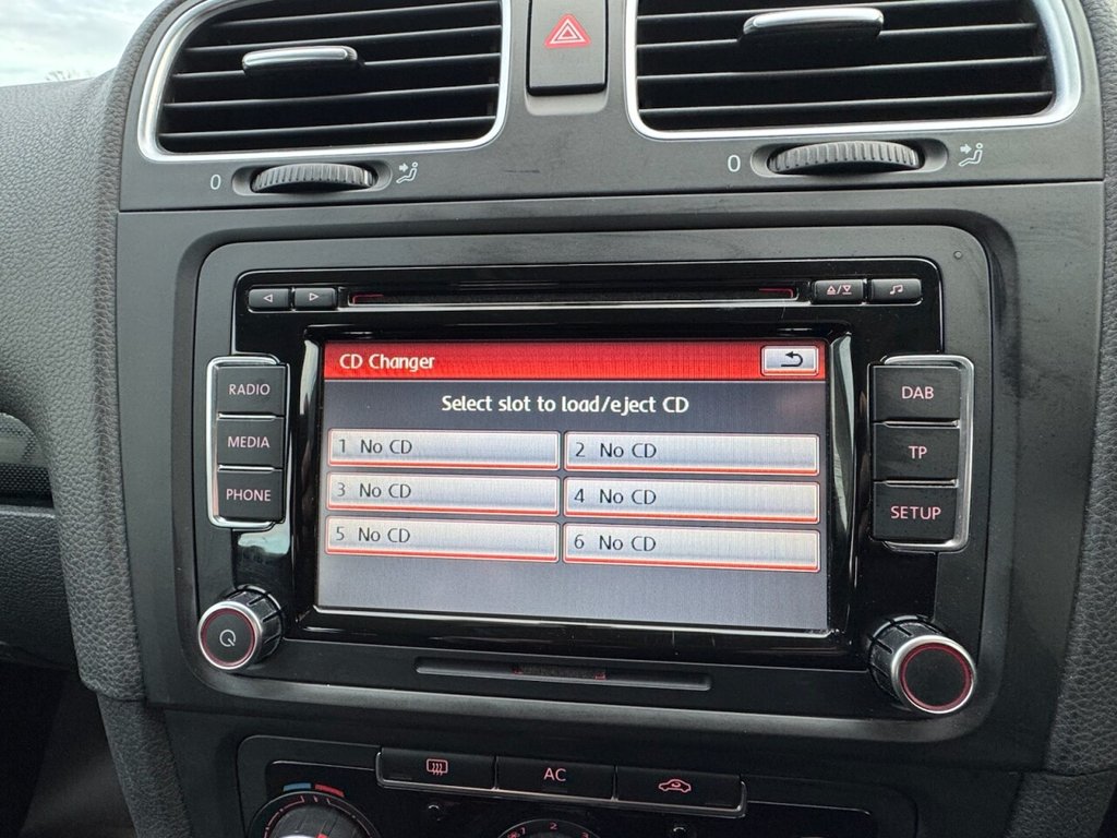 Used Volkswagen Golf 2011 for sale - 76841237: Photo 35