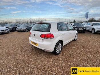 Used Volkswagen Golf 2011 for sale - 76841237: Photo