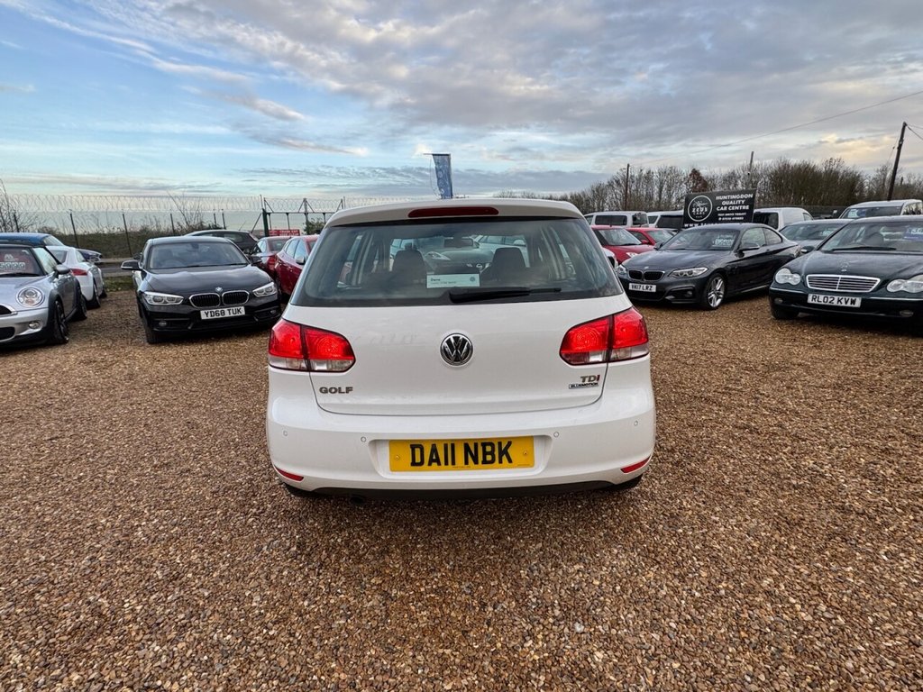 Used Volkswagen Golf 2011 for sale - 76841237: Photo 7