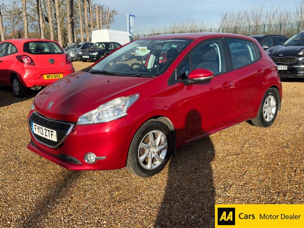 Used Peugeot 208 2013 for sale - 77200354: Photo 3