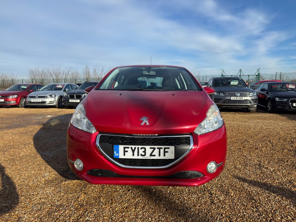 Used Peugeot 208 2013 for sale - 77200354: Photo 5