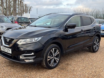 Used Nissan Qashqai 2017 for sale - 77499014: Photo