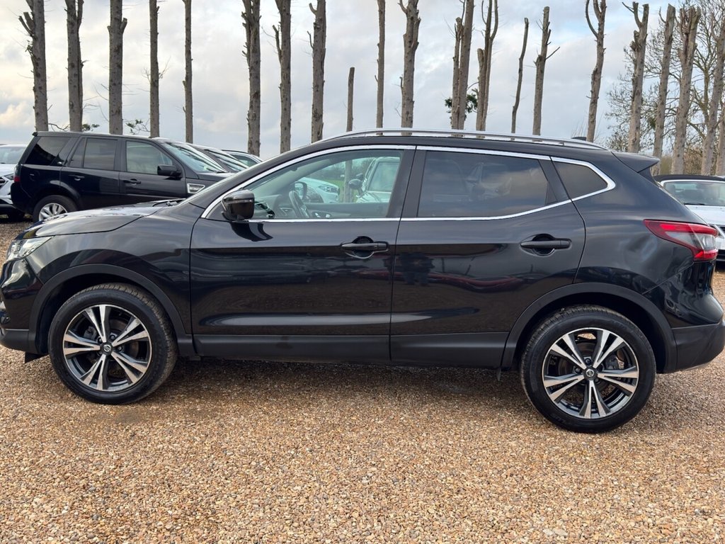 Used Nissan Qashqai 2017 for sale - 77499014: Photo 4