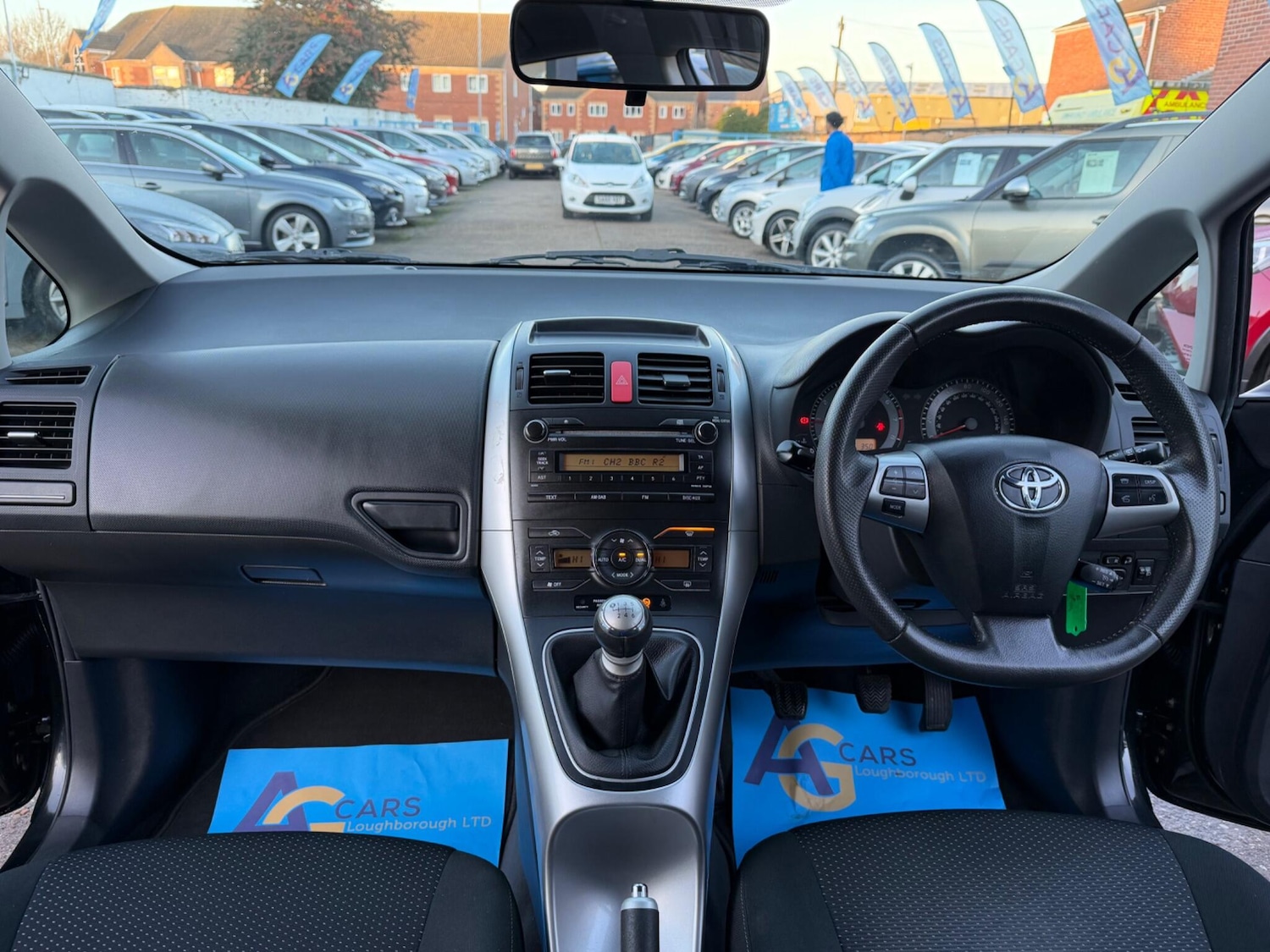 Used Toyota Auris 2012 for sale - 77143444: Photo 2