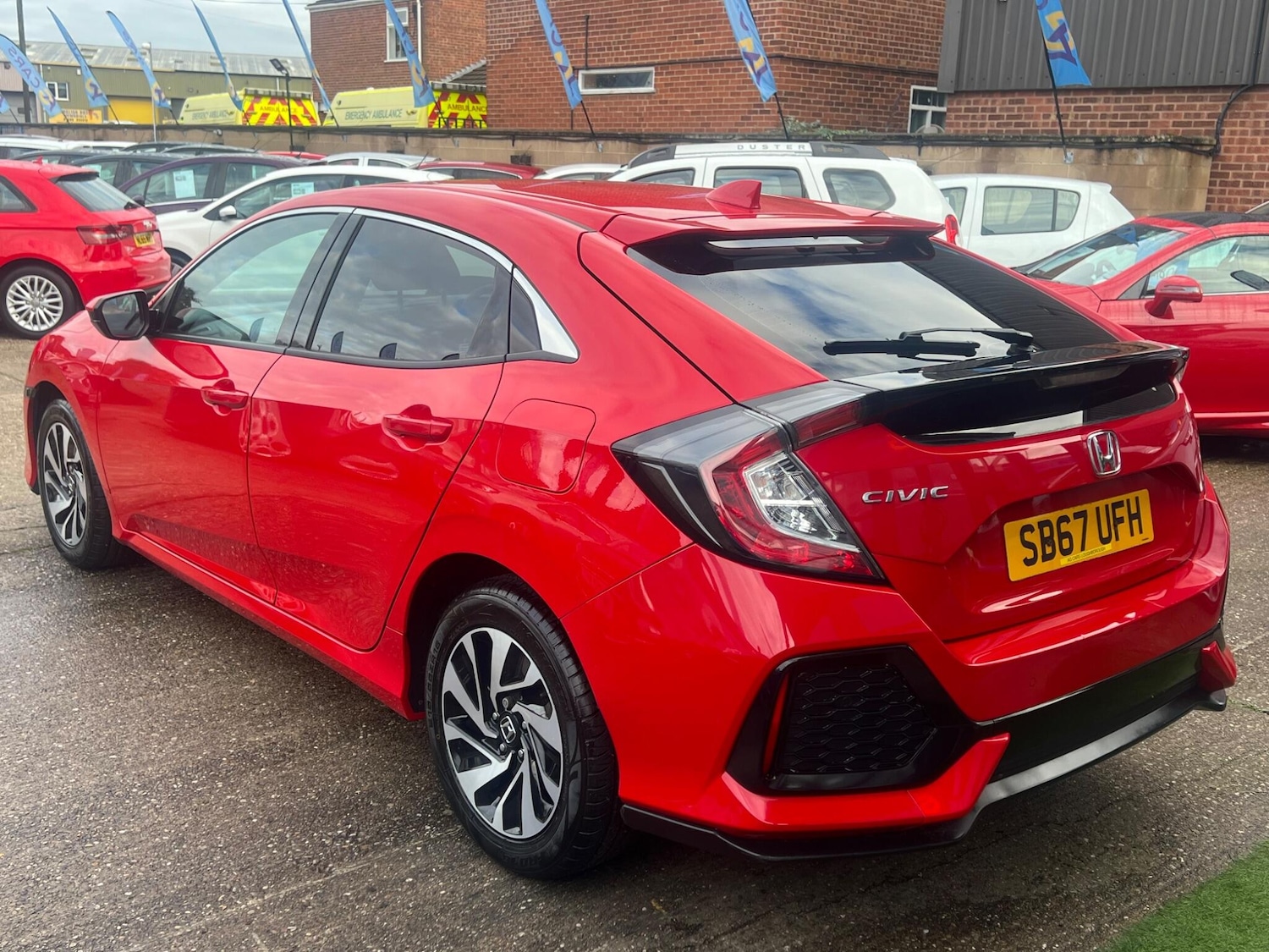 Used Honda Civic 2017 for sale - 76987714: Photo 11