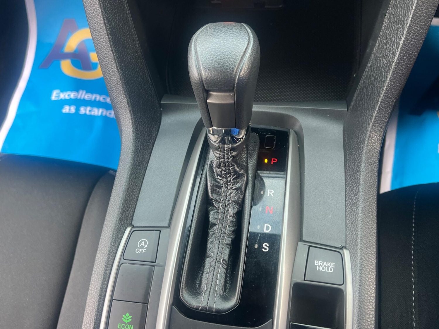 Used Honda Civic 2017 for sale - 76987714: Photo 29