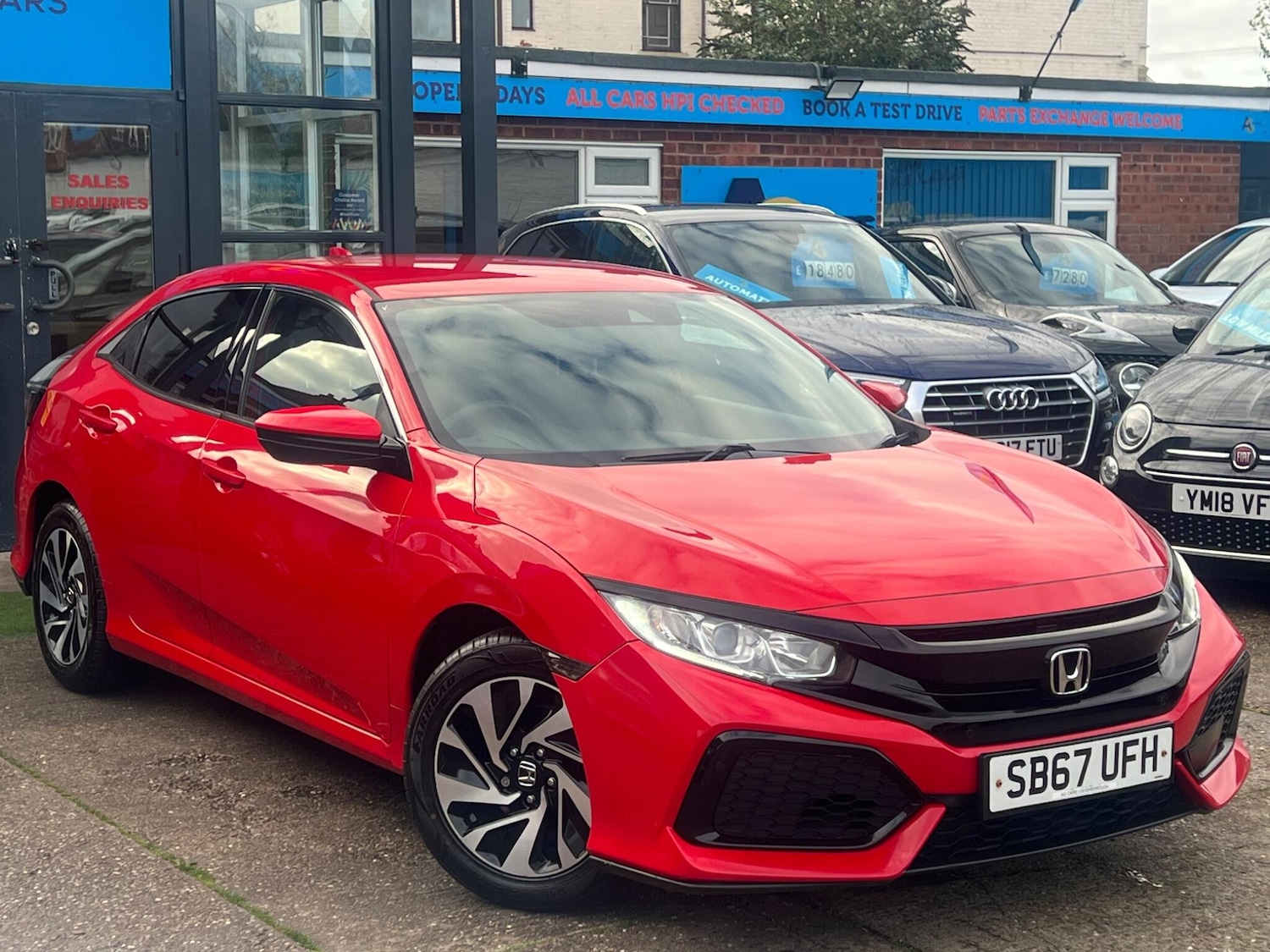 Used Honda Civic 2017 for sale - 76987714: Photo 55