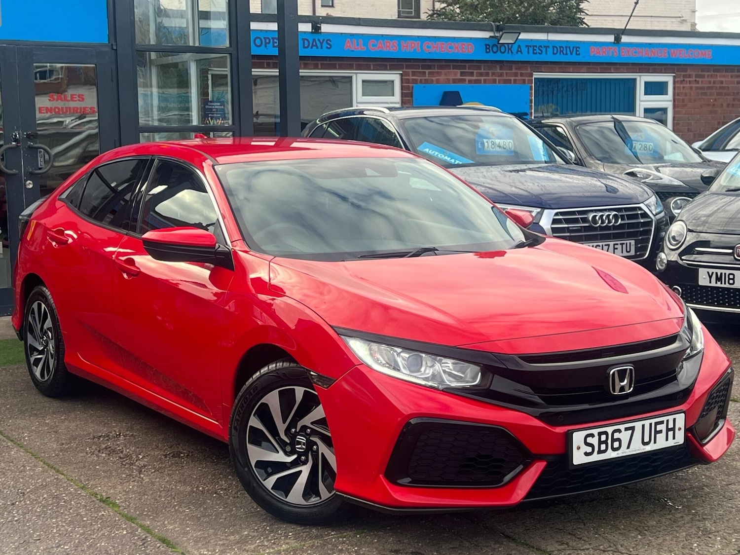 Used Honda Civic 2017 for sale - 76987714: Photo 57