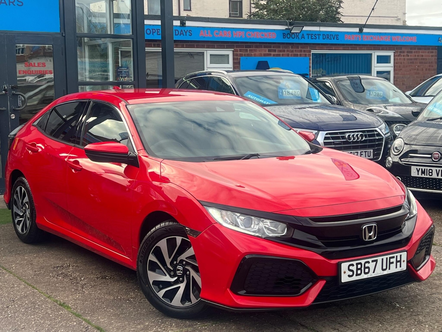 Used Honda Civic 2017 for sale - 76987714: Photo 58