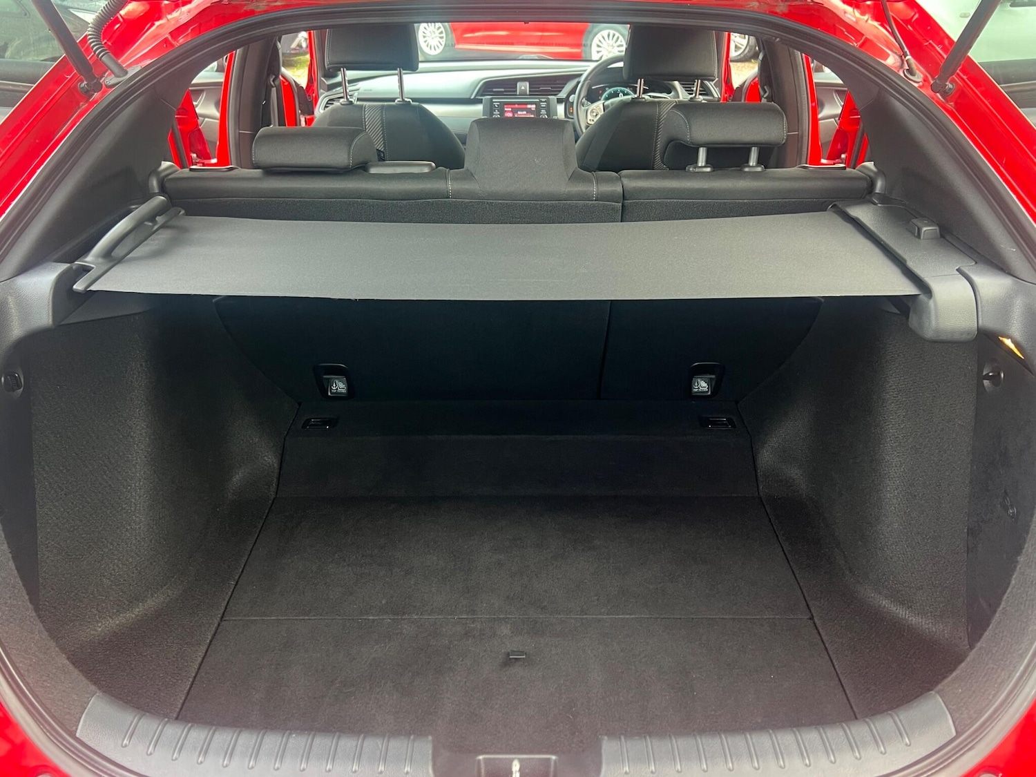 Used Honda Civic 2017 for sale - 76987714: Photo 63