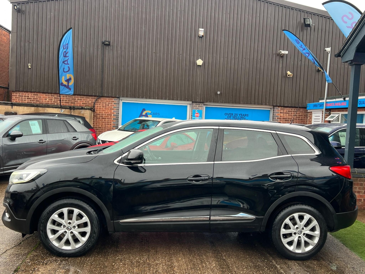 Used Renault Kadjar 2016 for sale - 76824849: Photo 42