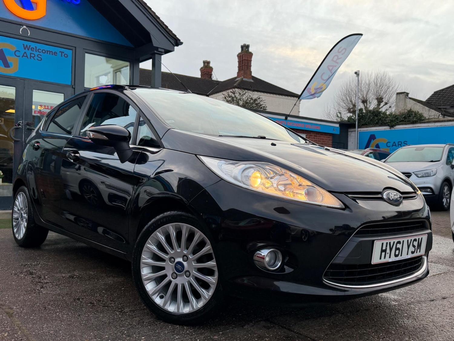 Used Ford Fiesta 2011 for sale - 77376220: Photo 13