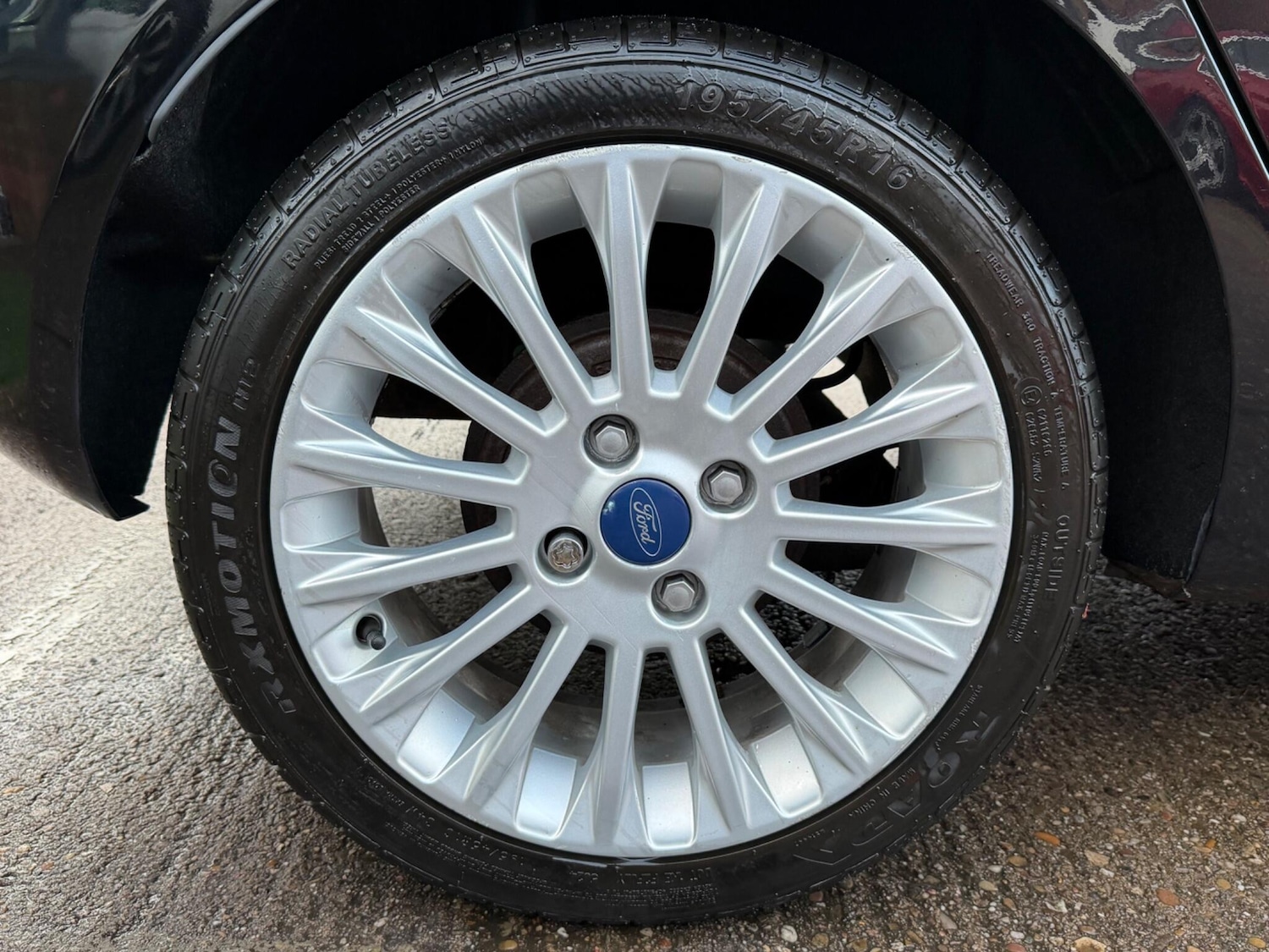 Used Ford Fiesta 2011 for sale - 77376220: Photo 20