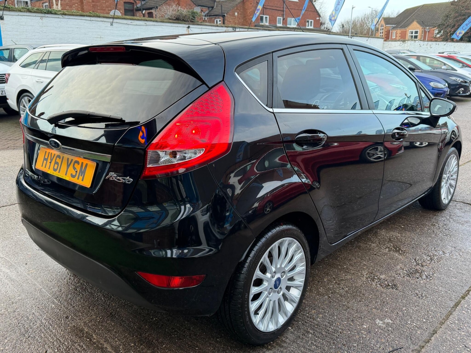 Used Ford Fiesta 2011 for sale - 77376220: Photo 21