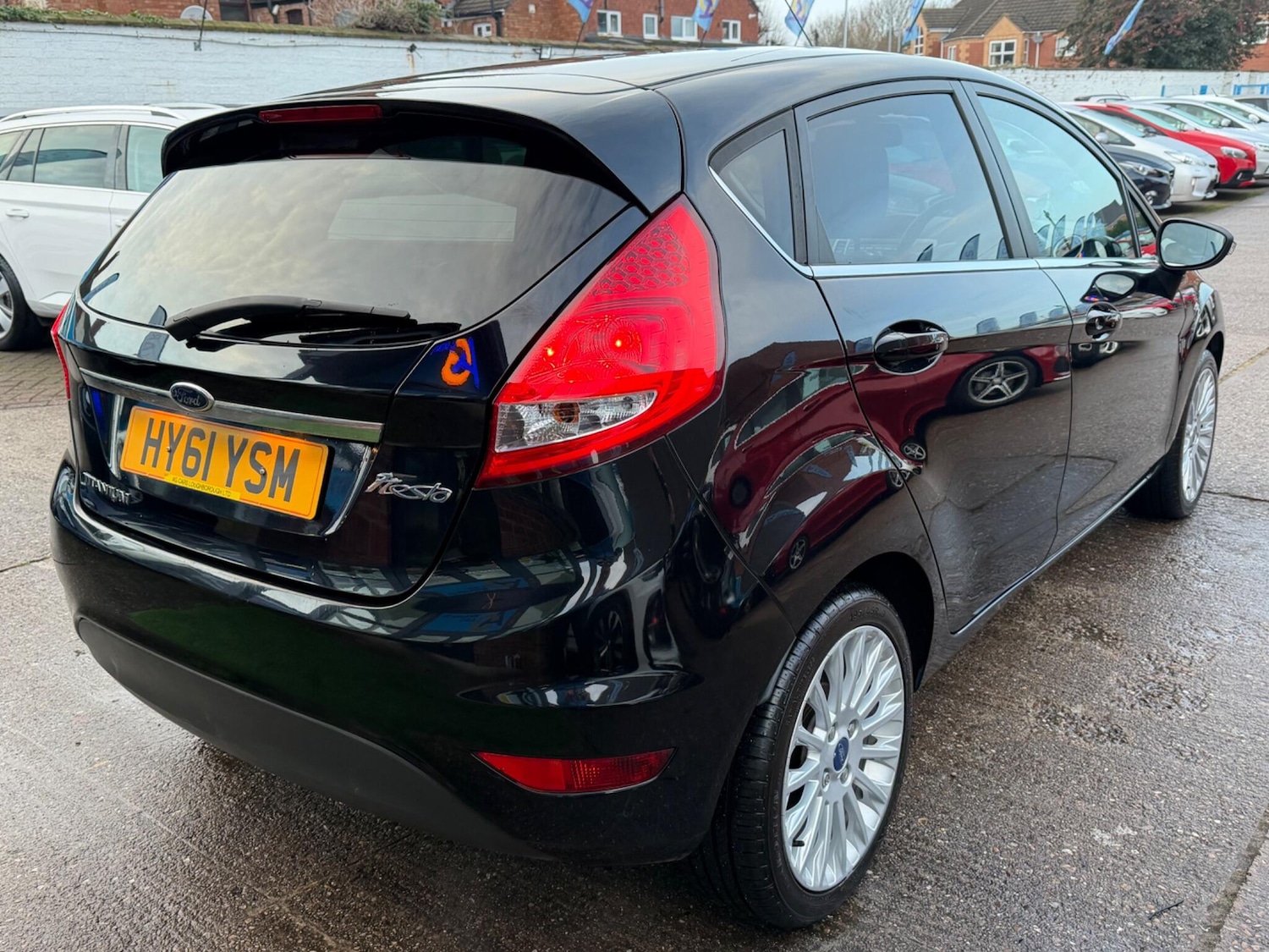 Used Ford Fiesta 2011 for sale - 77376220: Photo 22