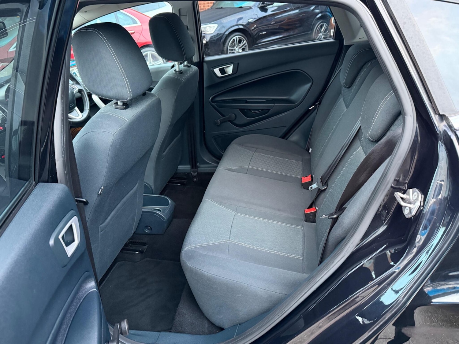 Used Ford Fiesta 2011 for sale - 77376220: Photo 51