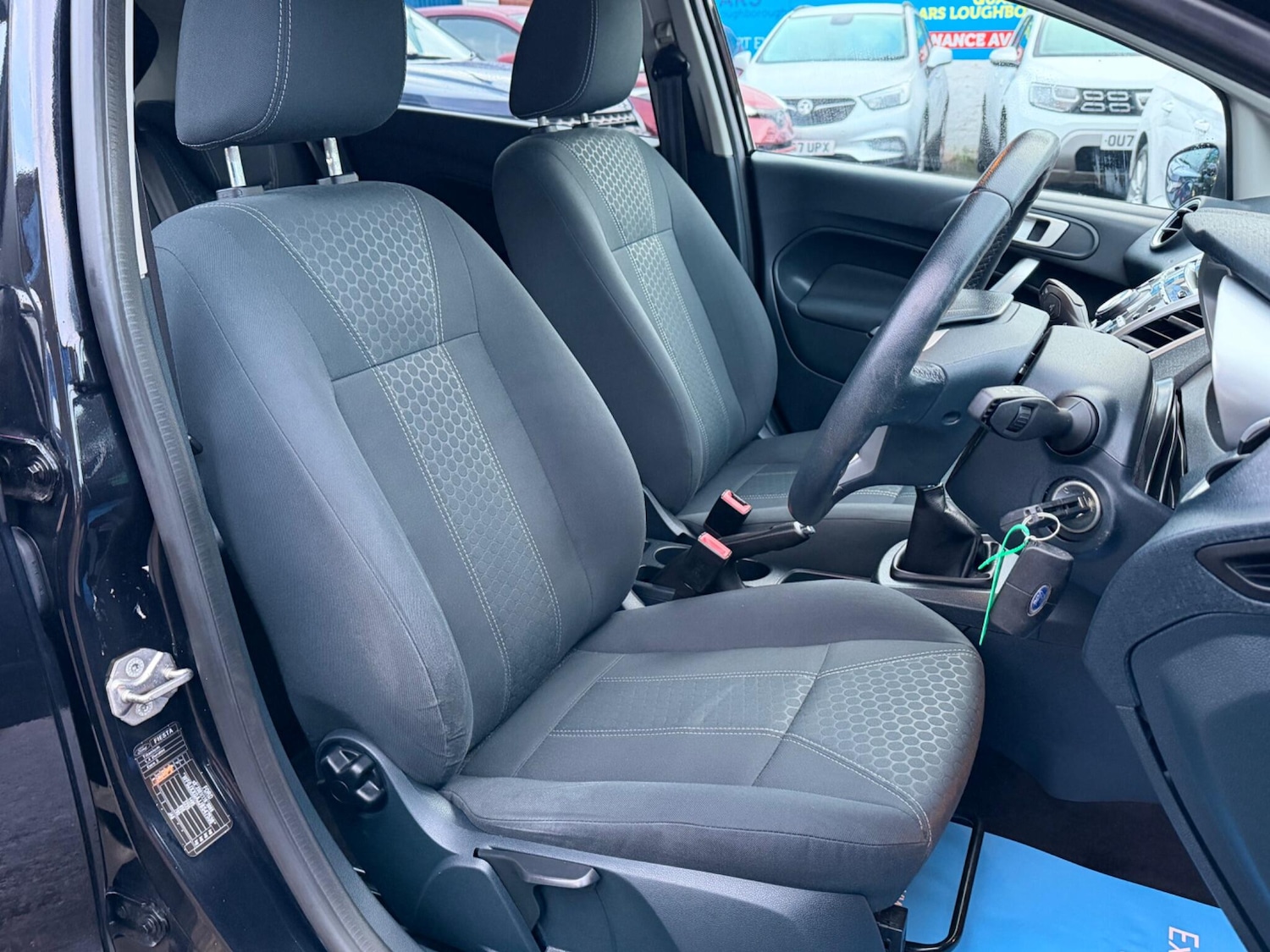 Used Ford Fiesta 2011 for sale - 77376220: Photo 53