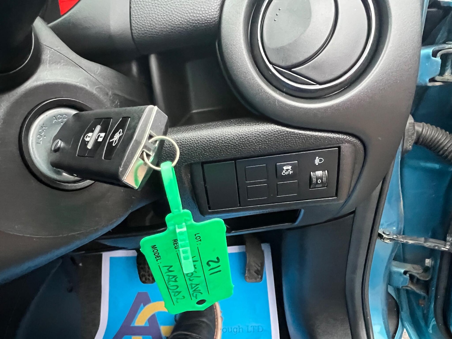 Used Mazda Mazda2 2014 for sale - 76572254: Photo 30