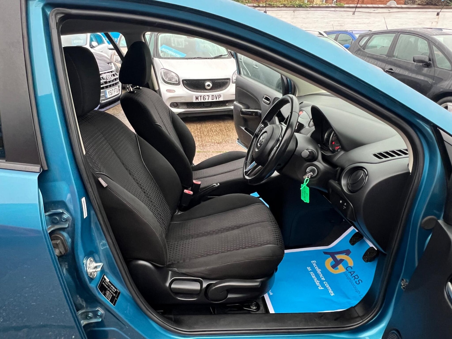 Used Mazda Mazda2 2014 for sale - 76572254: Photo 33