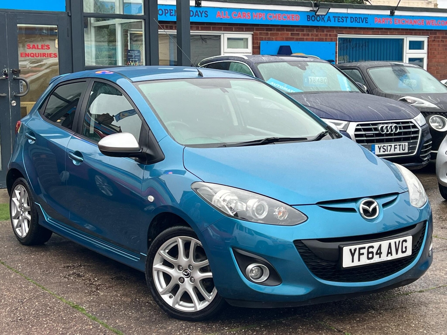 Used Mazda Mazda2 2014 for sale - 76572254: Photo 54