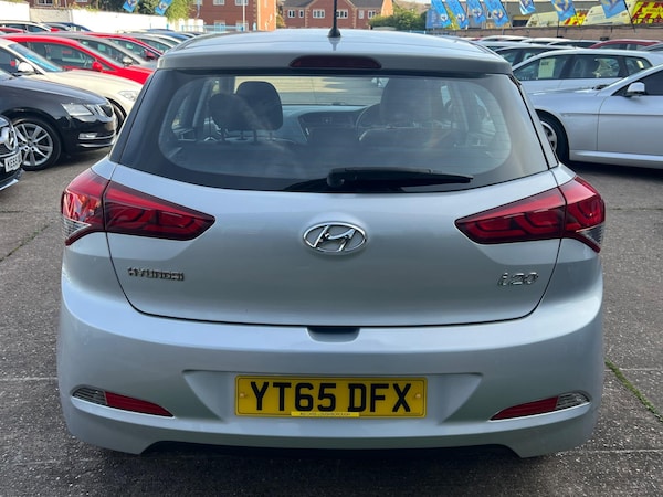 Used Hyundai i20 2015 for sale - 75431005: Photo 12