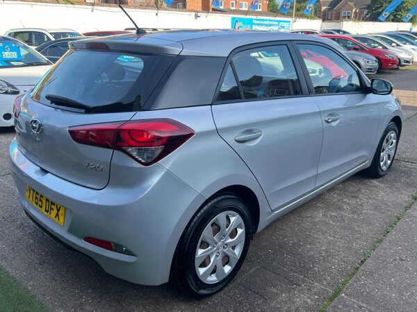 Used Hyundai i20 2015 for sale - 75431005: Photo 15
