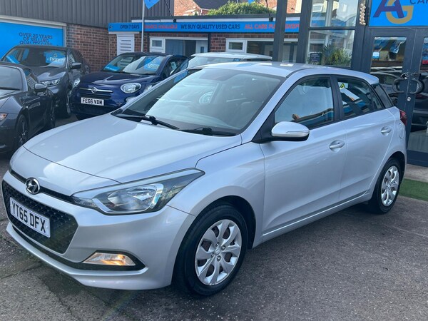 Used Hyundai i20 2015 for sale - 75431005: Photo 19