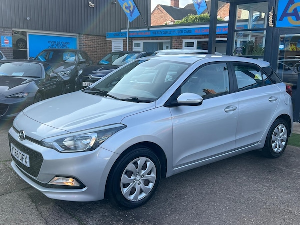 Used Hyundai i20 2015 for sale - 75431005: Photo 37