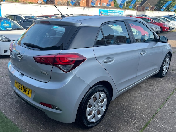 Used Hyundai i20 2015 for sale - 75431005: Photo 41