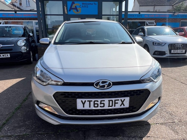 Used Hyundai i20 2015 for sale - 75431005: Photo 6