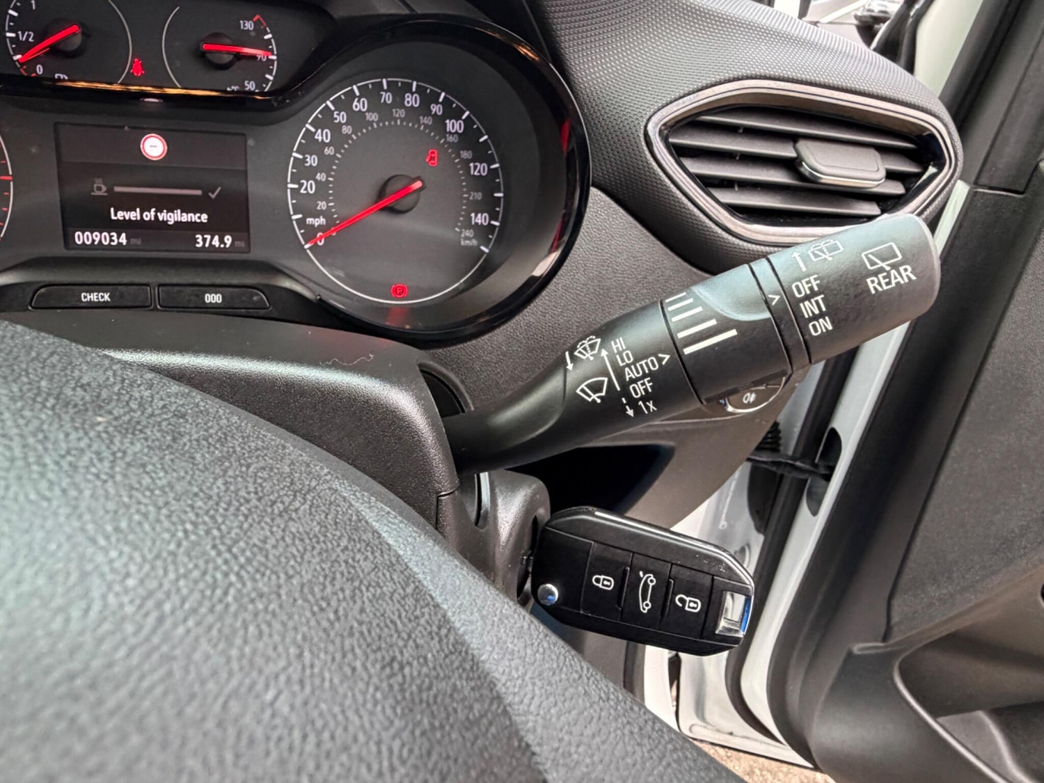 Used Vauxhall Crossland 2022 for sale - 77793403: Photo 29