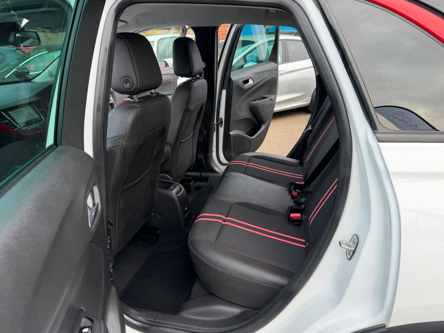 Used Vauxhall Crossland 2022 for sale - 77793403: Photo 5