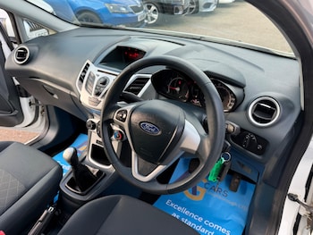 Used Ford Fiesta 2012 for sale - 77853796: Photo