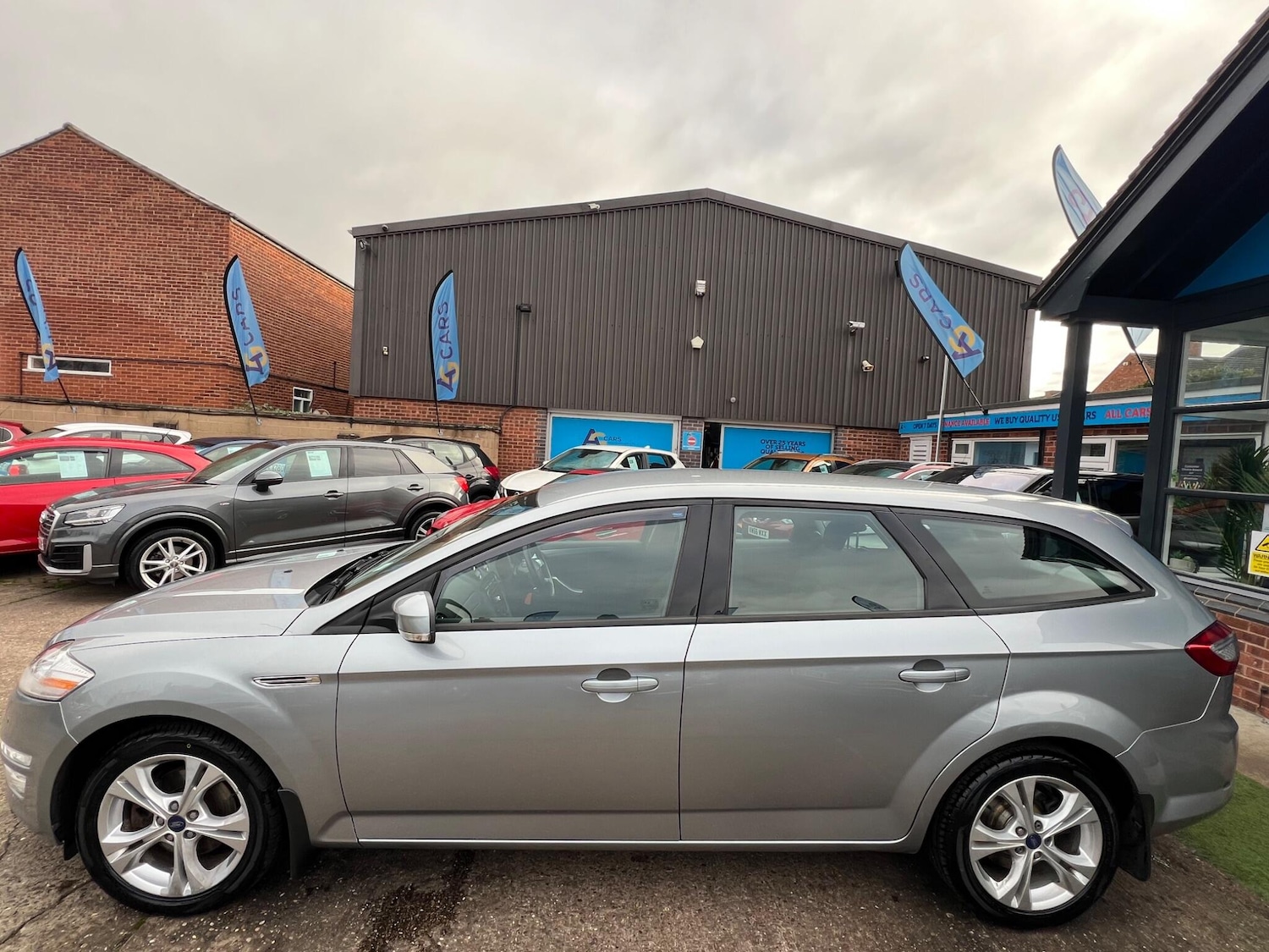 Used Ford Mondeo 2013 for sale - 76645404: Photo 24