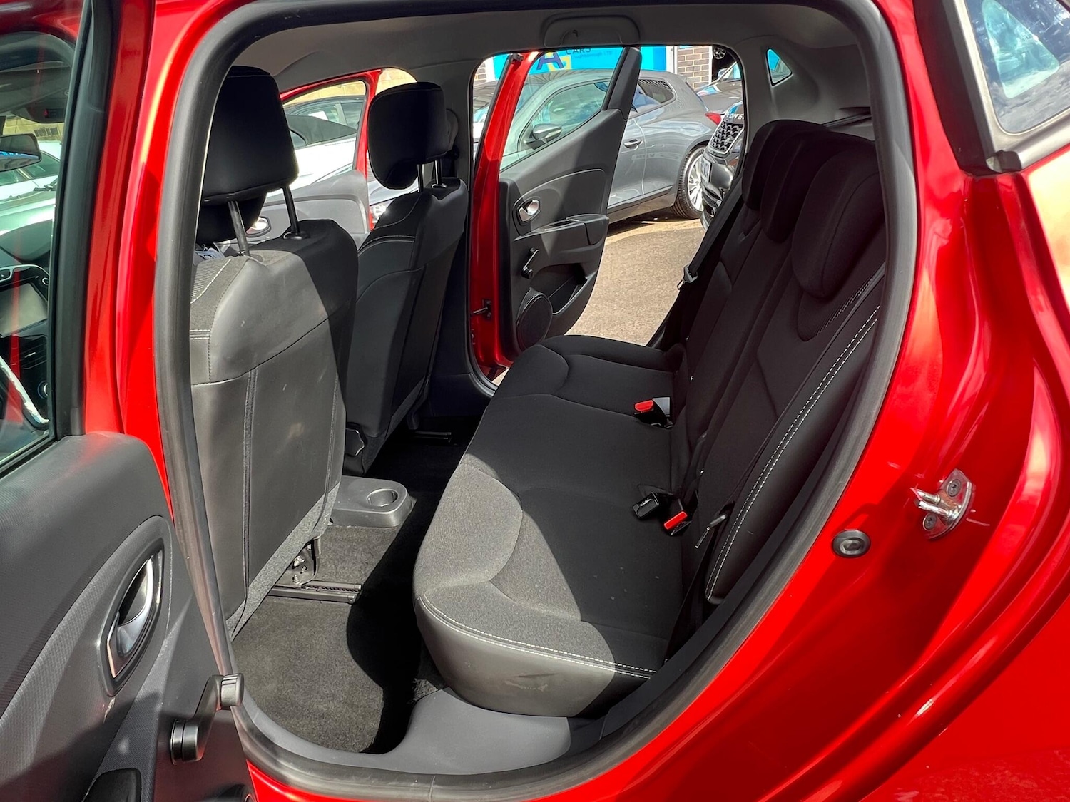 Vehicle 29