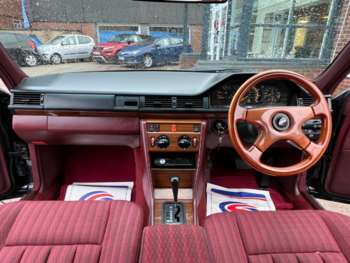 Used Mercedes-Benz 260 1991 for sale - 72789629: Photo