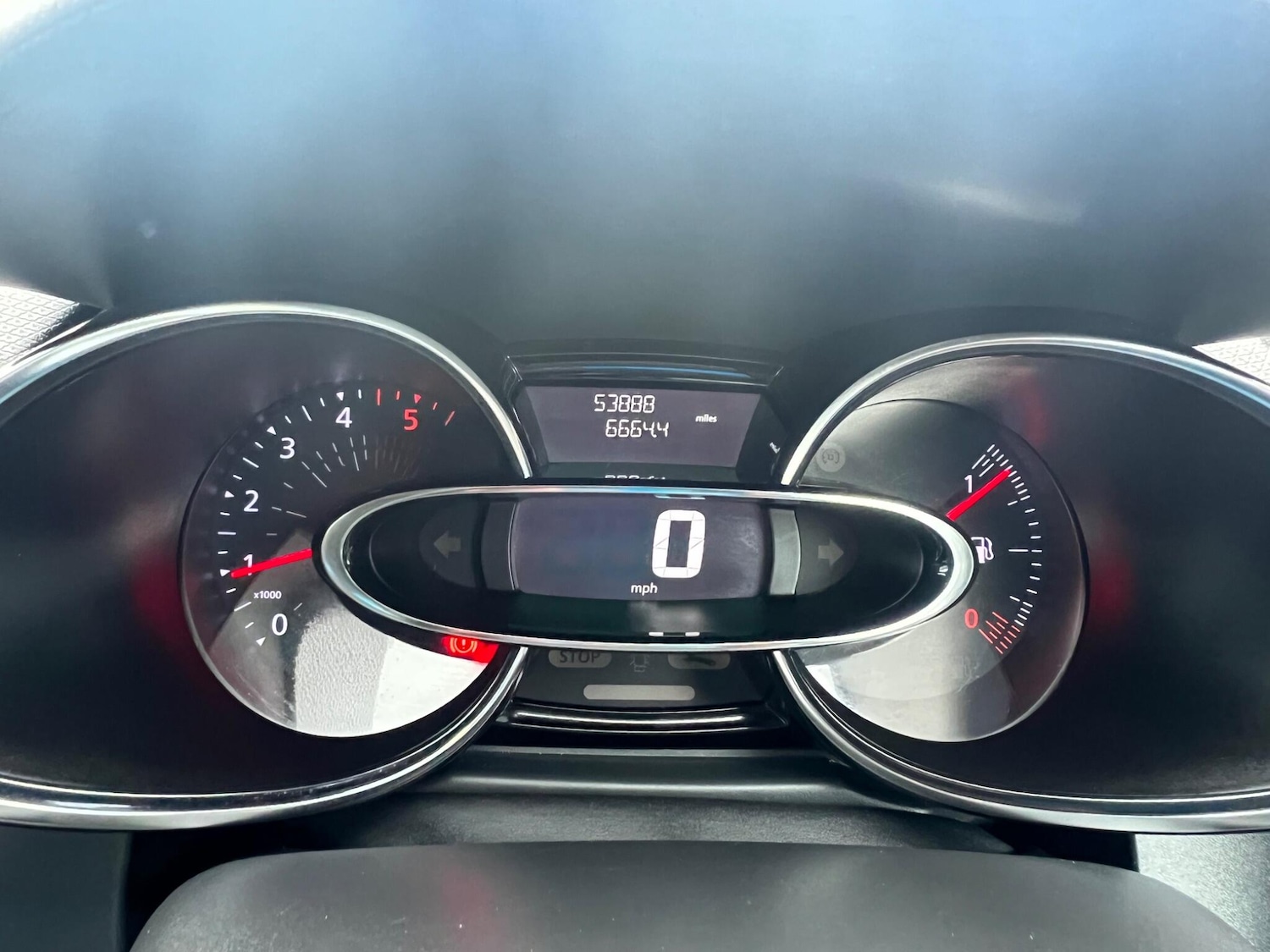 Used Renault Clio 2017 for sale - 76370192: Photo 20