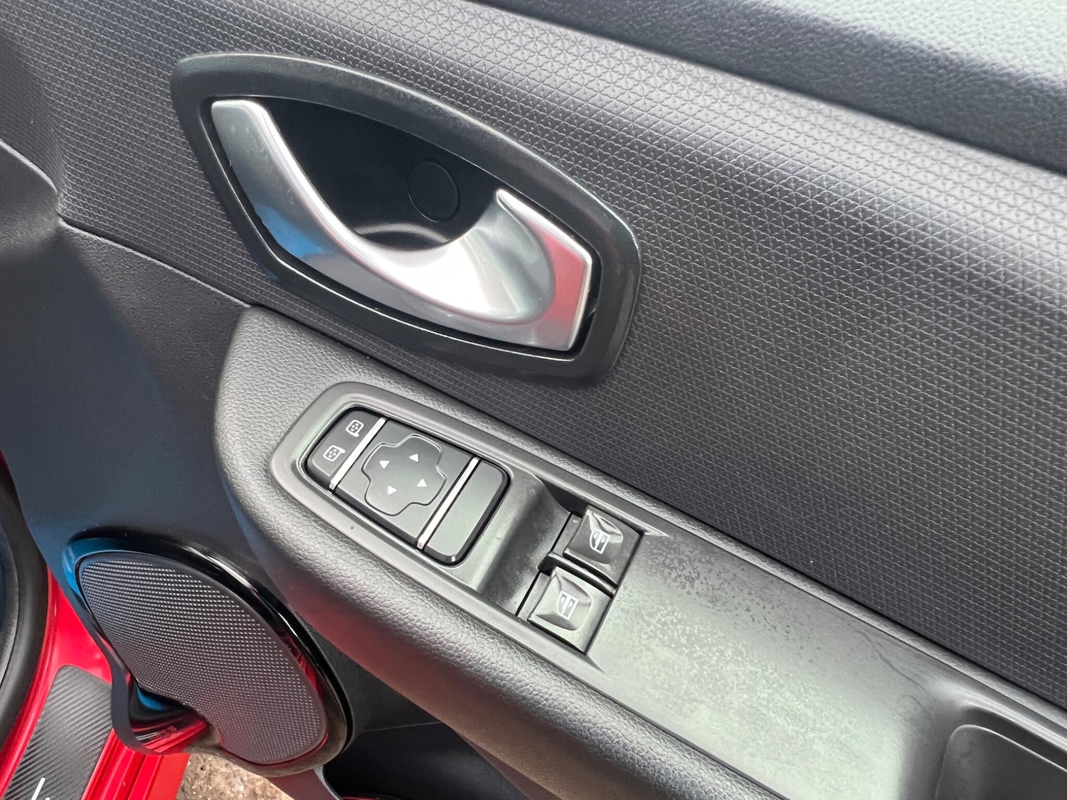 Used Renault Clio 2017 for sale - 76370192: Photo 40