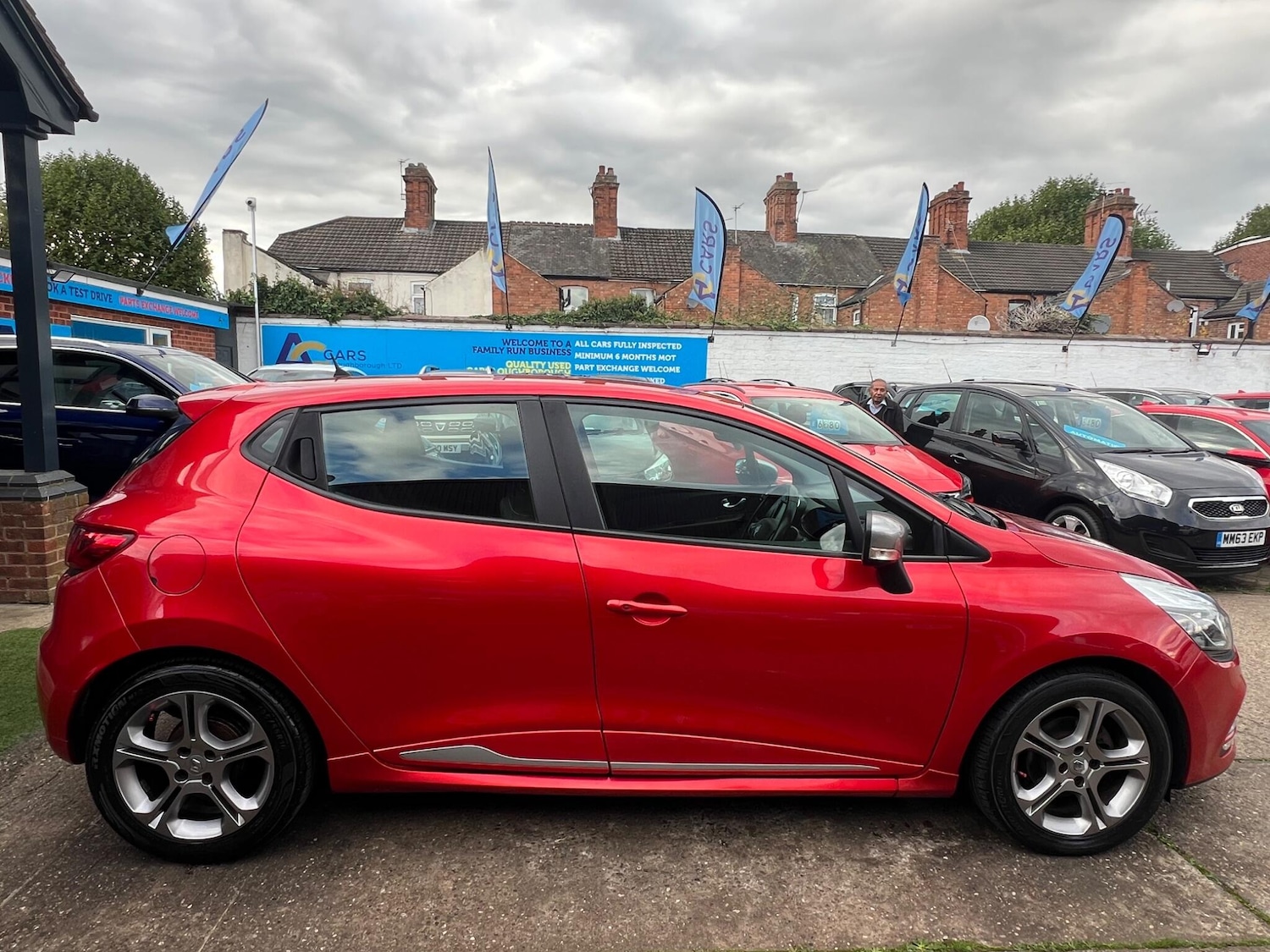 Used Renault Clio 2017 for sale - 76370192: Photo 7
