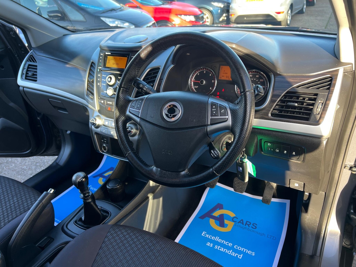 Used Ssangyong Korando 2015 for sale - 76572998: Photo 3