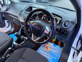 Used Ford Fiesta 2015 for sale - 77230587: Photo