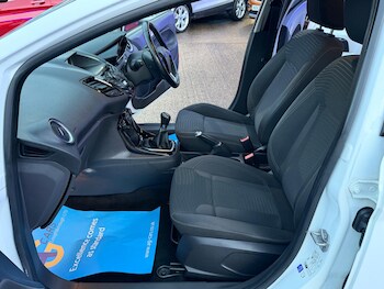 Used Ford Fiesta 2015 for sale - 77230587: Photo