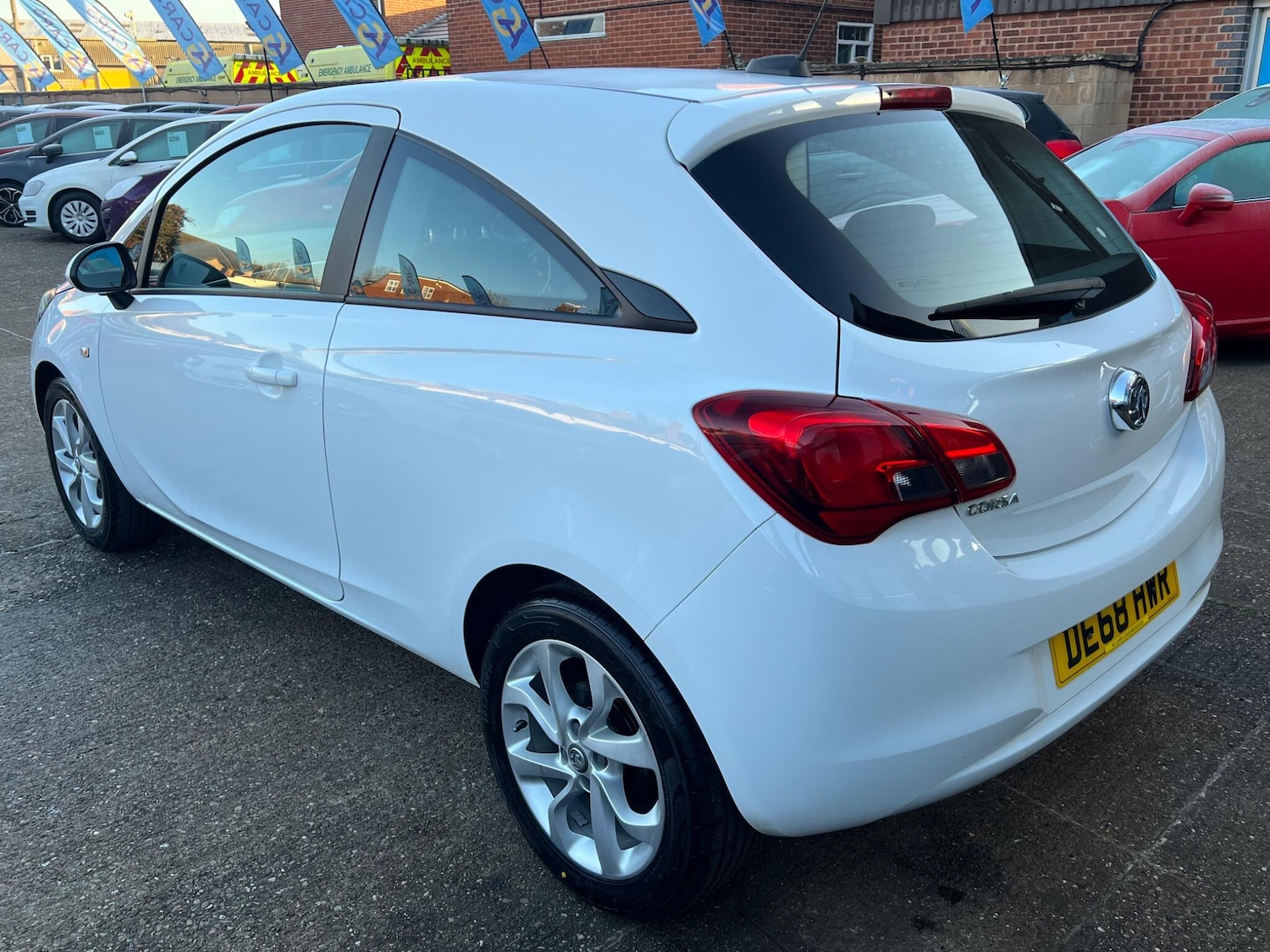 Used Vauxhall Corsa 2018 for sale - 76657544: Photo 17